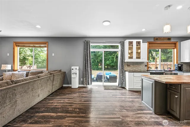 $528,999 | 20523 193rd Ave Court East, Orting, WA 98360