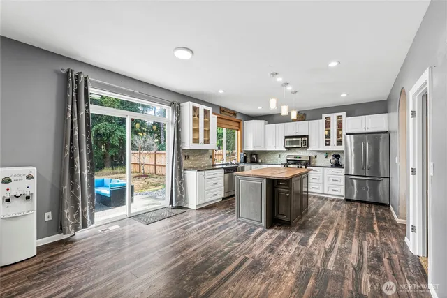 $528,999 | 20523 193rd Ave Court East, Orting, WA 98360