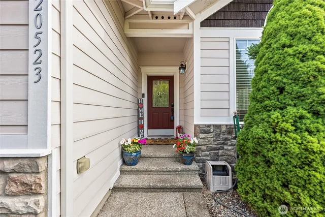 $528,999 | 20523 193rd Ave Court East, Orting, WA 98360