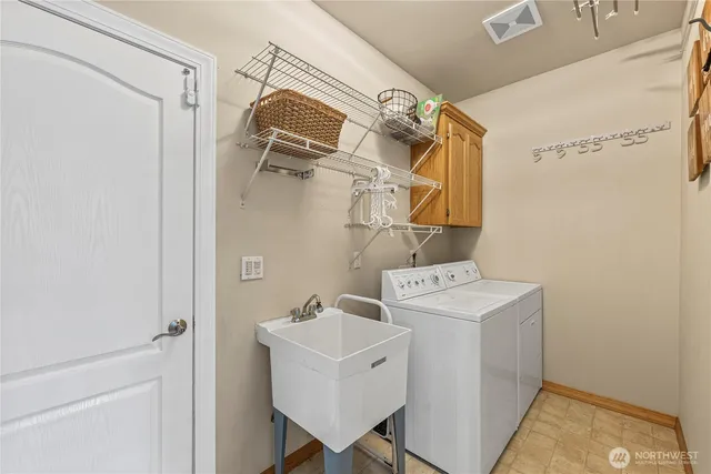 $528,999 | 20523 193rd Ave Court East, Orting, WA 98360