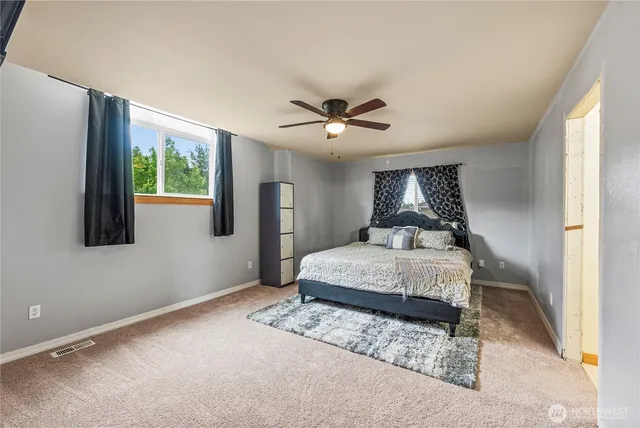 $528,999 | 20523 193rd Ave Court East, Orting, WA 98360