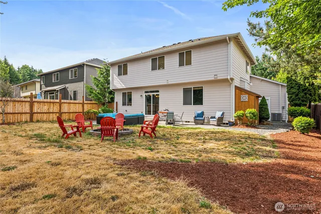 $528,999 | 20523 193rd Ave Court East, Orting, WA 98360