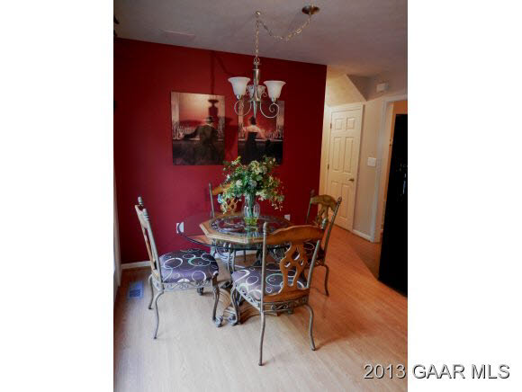 2198 Lyndhurst Road Waynesboro, VA 22980 - Photo 11 of 27 a dining room with furniture and window
