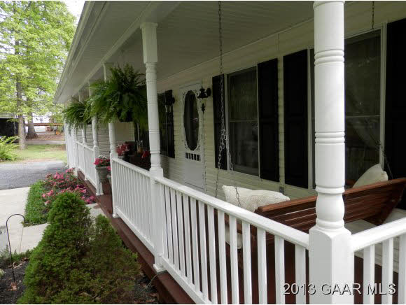 2198 Lyndhurst Road Waynesboro, VA 22980 - Photo 7 of 27 a view of a pathway of a building