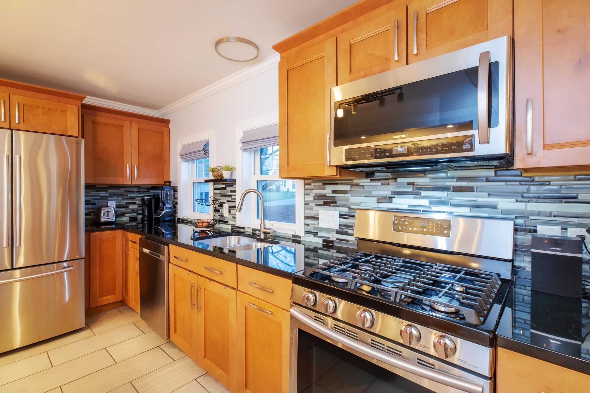 62 Mace Road Hampton, NH 03842 - Photo 18 of 40
