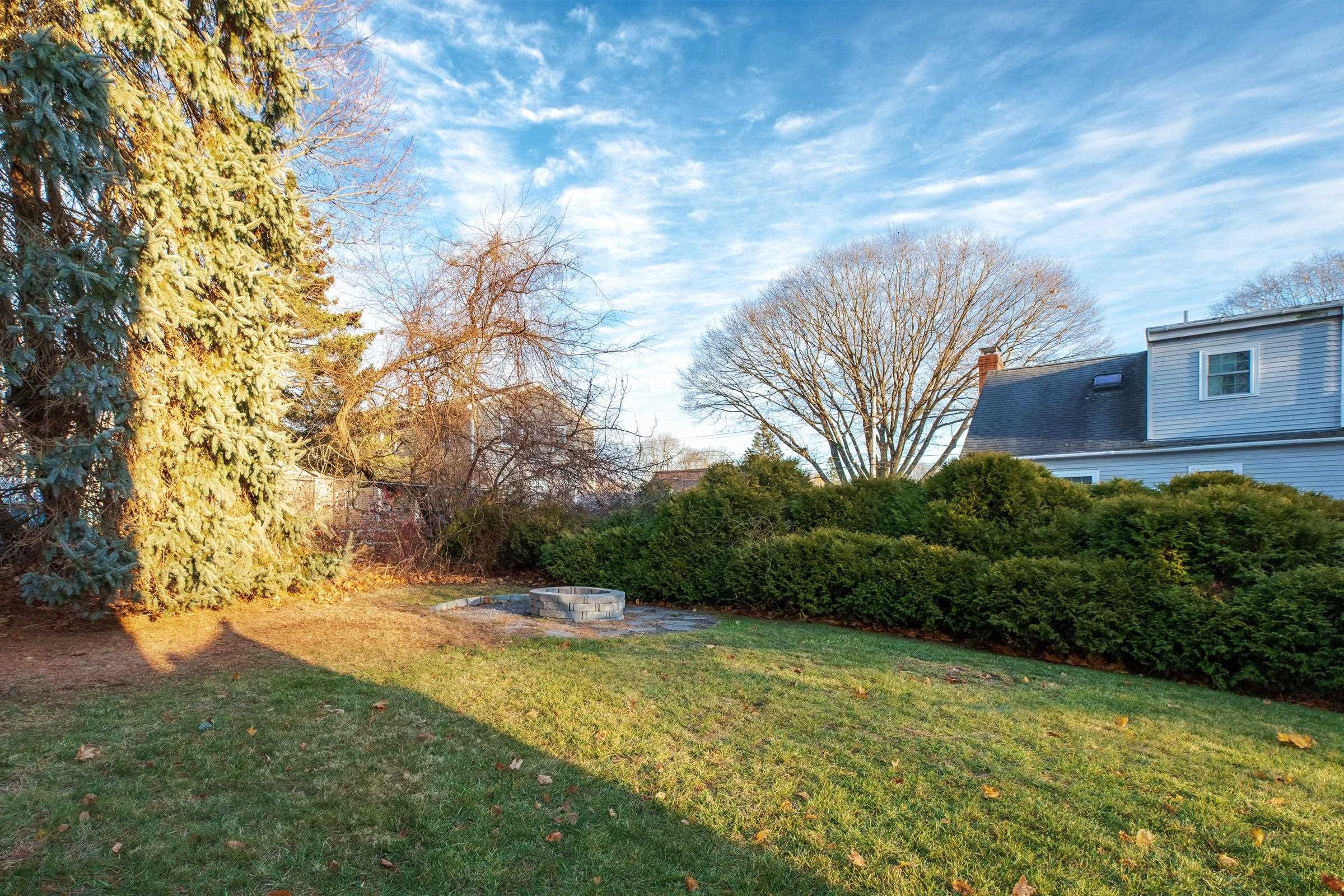 62 Mace Road Hampton, NH 03842 - Photo 8 of 40