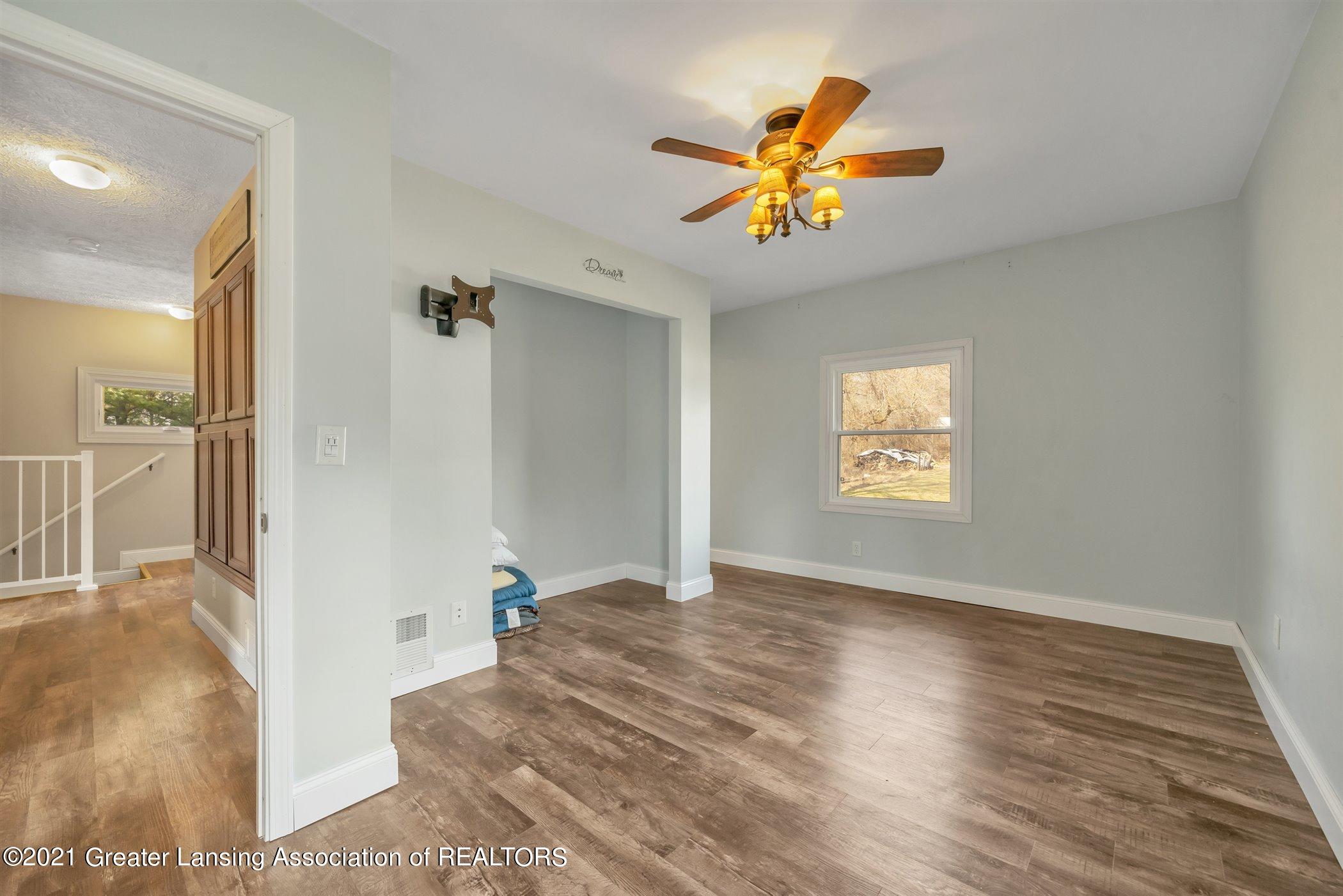 11205 West Jolly Road Lansing, MI 48911 - Photo 25 of 50 25-11205 W Jolly Rd-Windowstill Real Est