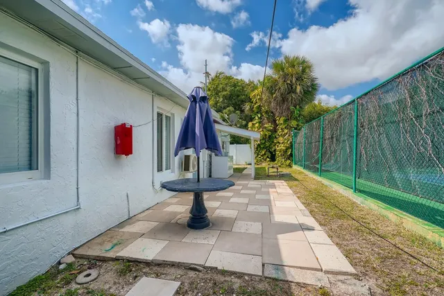 $28,000 | 101 Tacoma Lane, Palm Beach Shores, FL 33404