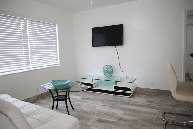 $28,000 | 101 Tacoma Lane, Palm Beach Shores, FL 33404