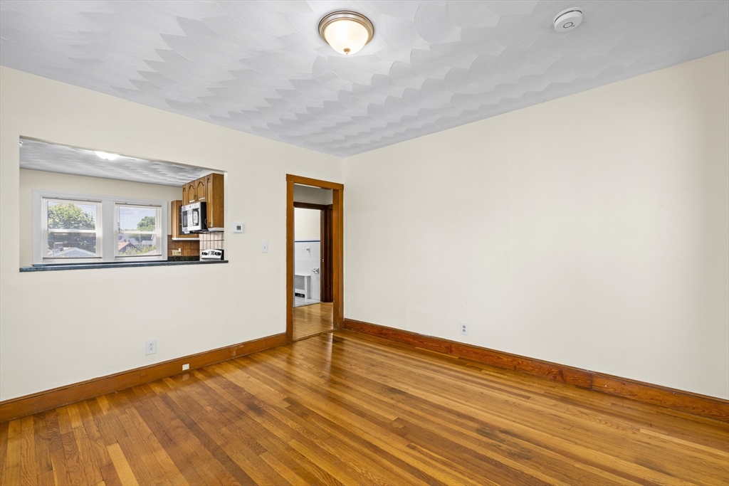 52 Chesterfield Street Boston, MA 02136 - Photo 10 of 23