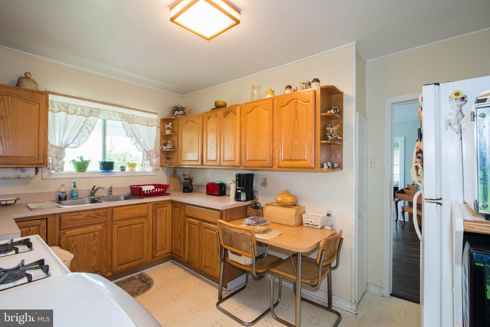 861 Annapolis Road Gambrills, MD 21054 - Photo 15 of 34 Kitchen