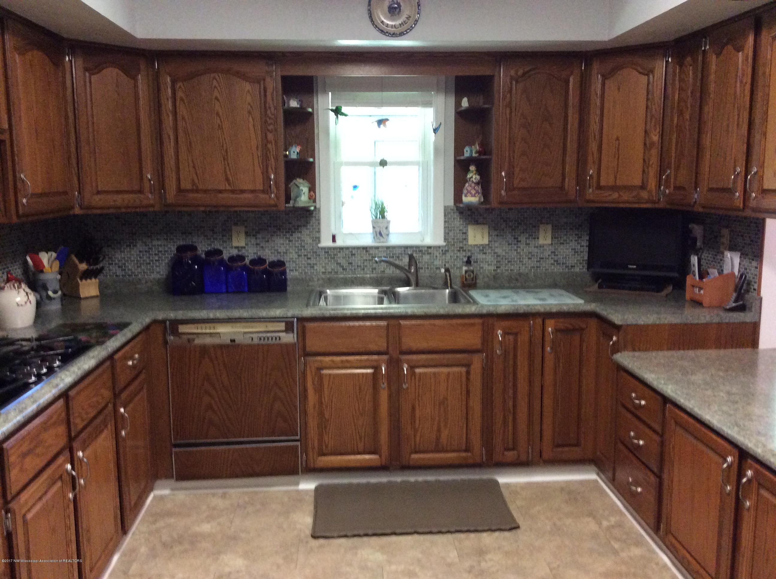 2094 Bolin Road Hernando, MS 38632 - Photo 10 of 53 IMG_2464