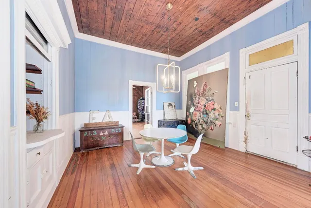 $310,000 | 308 North Broad Street, Coupland, TX 78615