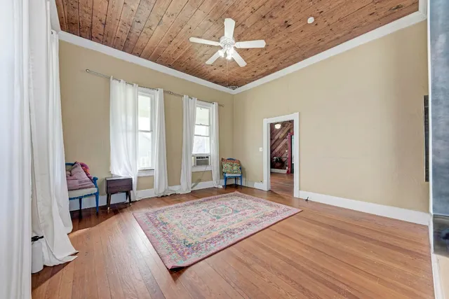 $310,000 | 308 North Broad Street, Coupland, TX 78615