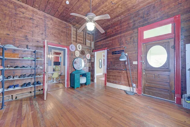 $310,000 | 308 North Broad Street, Coupland, TX 78615