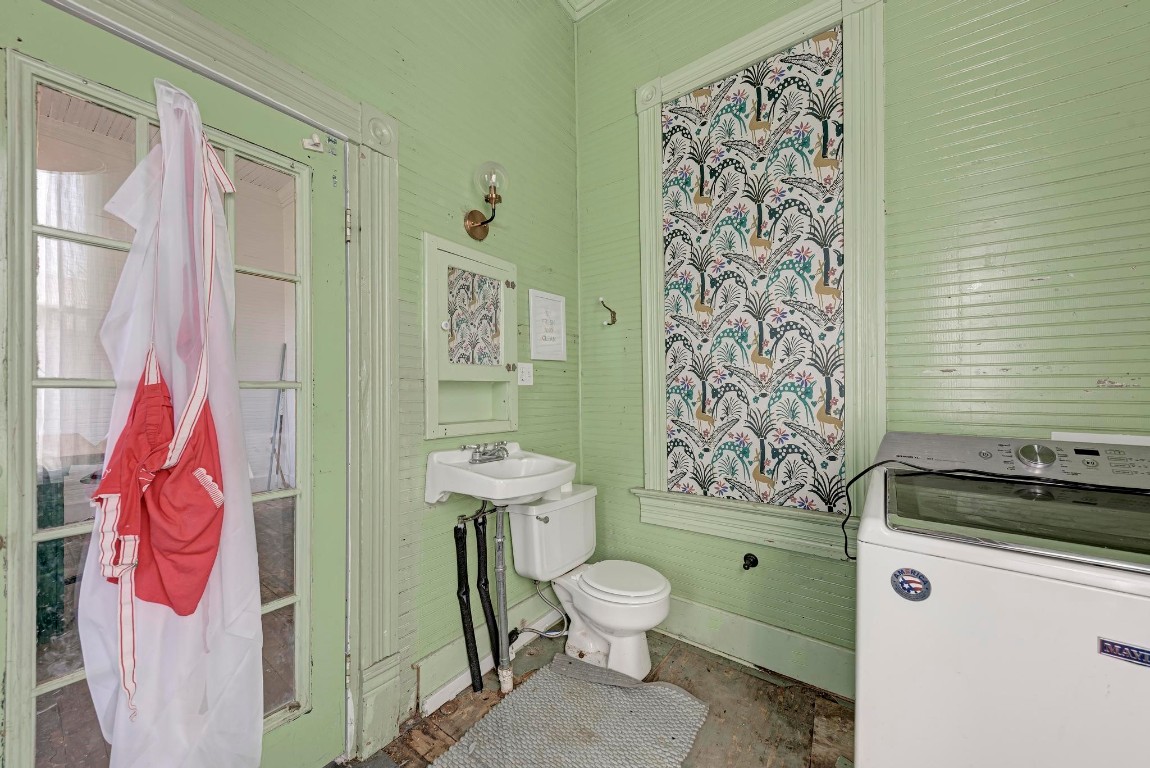 308 North Broad Street Coupland, TX 78615 - Photo 30 of 40