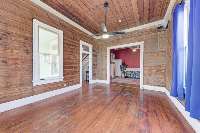 $310,000 | 308 North Broad Street, Coupland, TX 78615