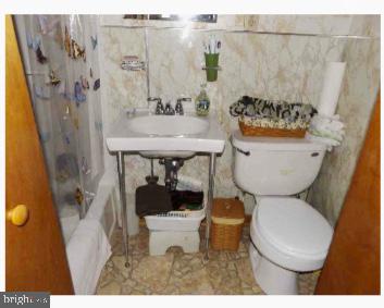 2160 Rosedale Avenue Middletown, PA 17057 - Photo 13 of 20 Gallery Image 13