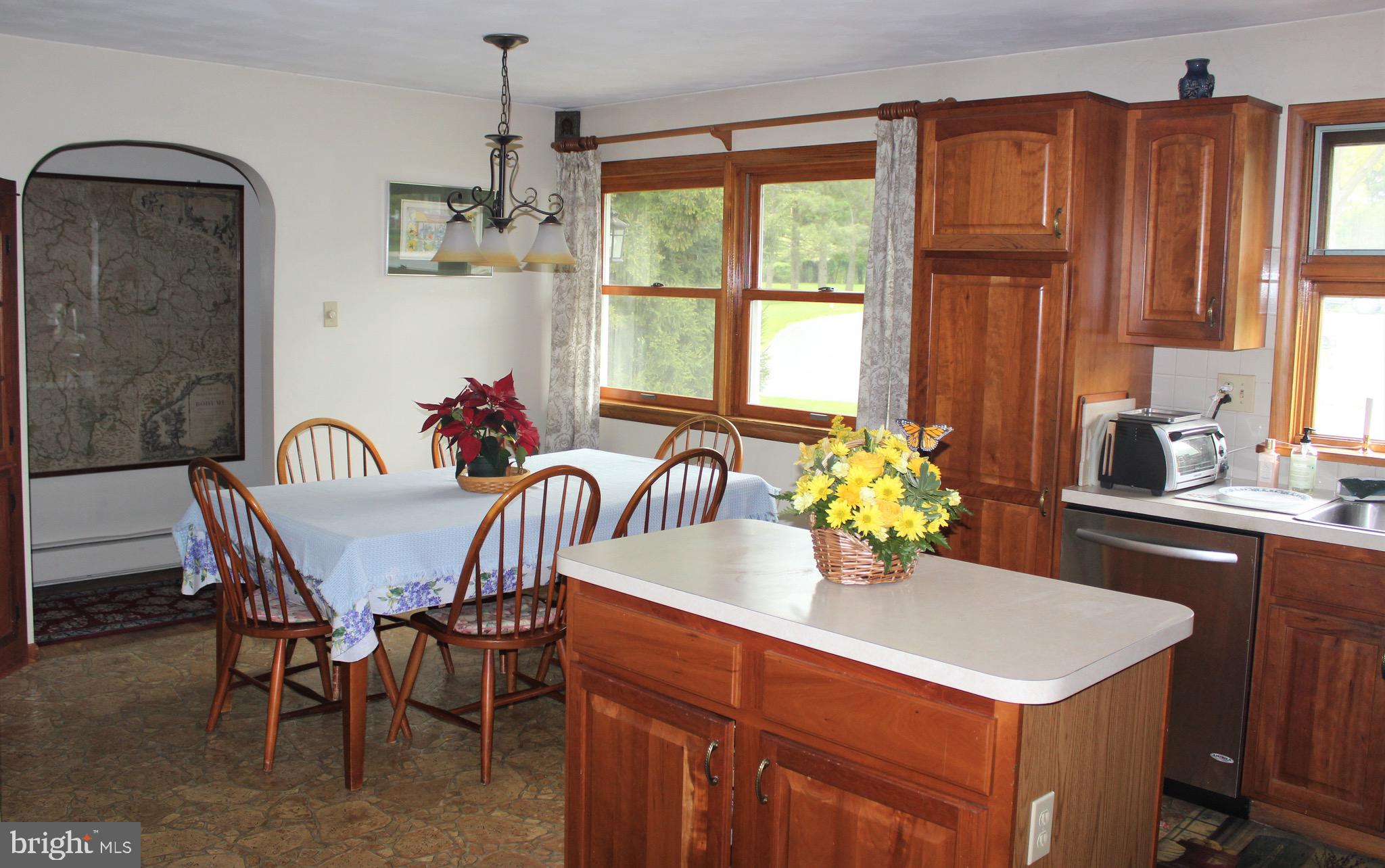 2160 Rosedale Avenue Middletown, PA 17057 - Photo 5 of 20 Gallery Image 5