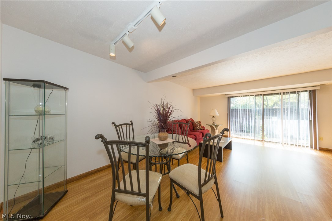 3249 Mayfield Road, Unit 14 Cleveland, OH 44118 - Photo 5 of 17