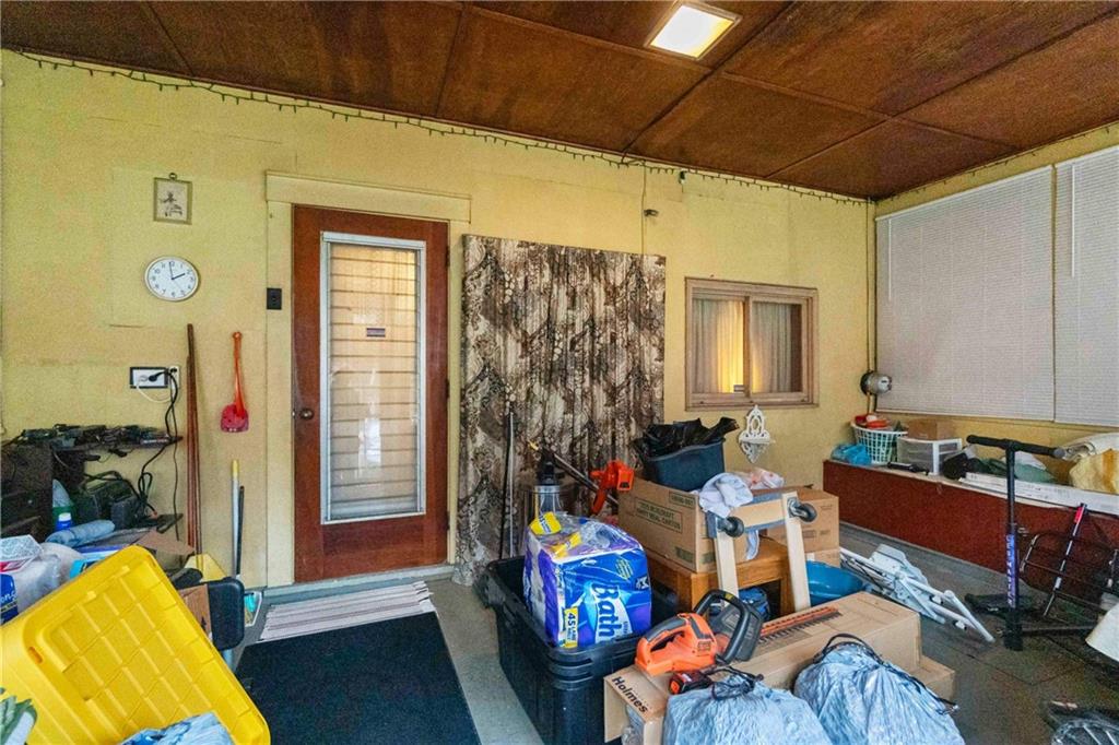 306 Russellwood Avenue McKees Rocks, PA 15136 - Photo 25 of 27