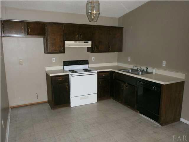 4233 Auckland Road Pace, FL 32571 - Photo 5 of 8