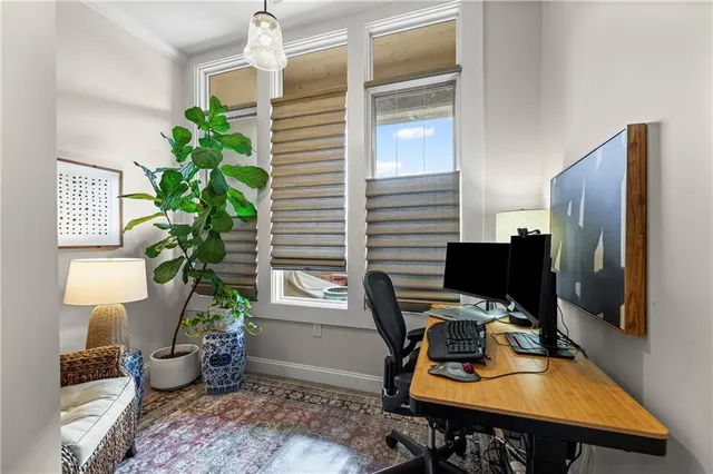 $335,000 | 2929 McGee Trafficway, Unit 305, Kansas City, MO 64108