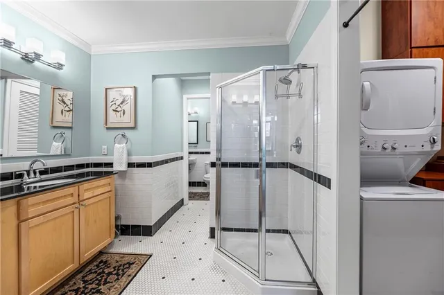 $344,600 | 2929 McGee Trafficway, Unit 305, Kansas City, MO 64108