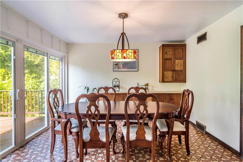 2420 Marbury Road Pittsburgh, PA 15221 - Photo 5 of 25 Gallery Image 5