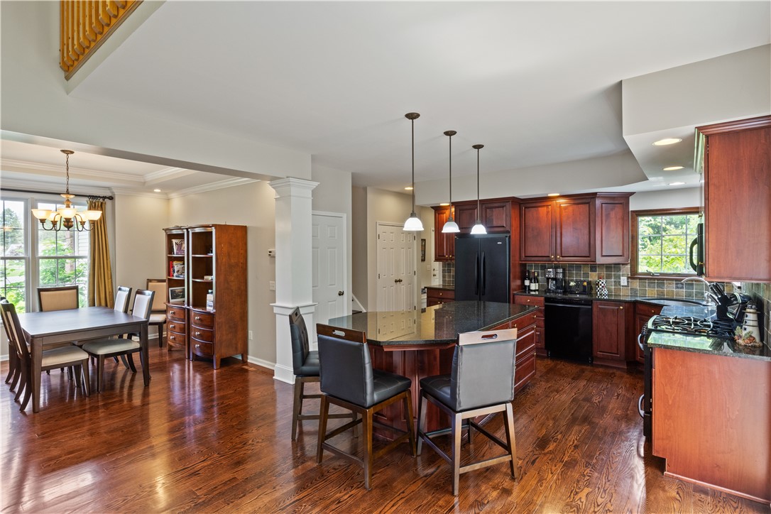 1127 Canopy Trail Webster, NY 14580 - Photo 15 of 50