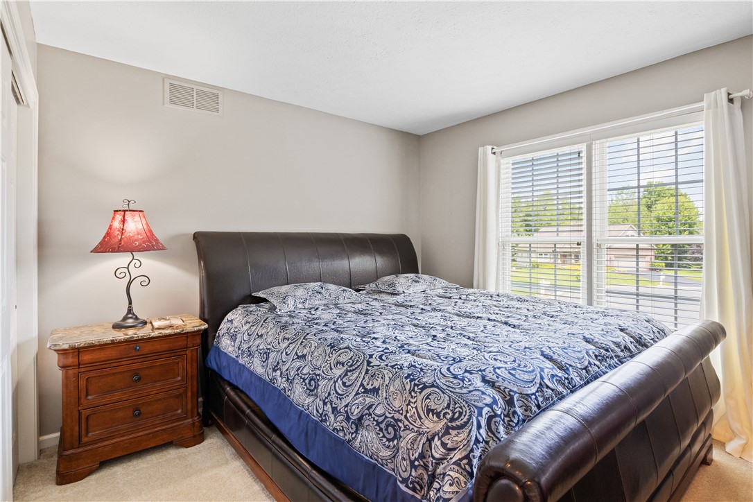 1127 Canopy Trail Webster, NY 14580 - Photo 30 of 50