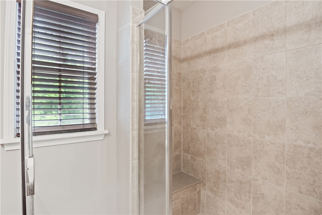 1127 Canopy Trail Webster, NY 14580 - Photo 32 of 50