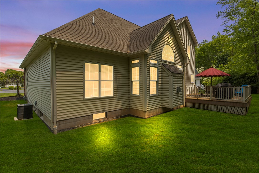 1127 Canopy Trail Webster, NY 14580 - Photo 47 of 50