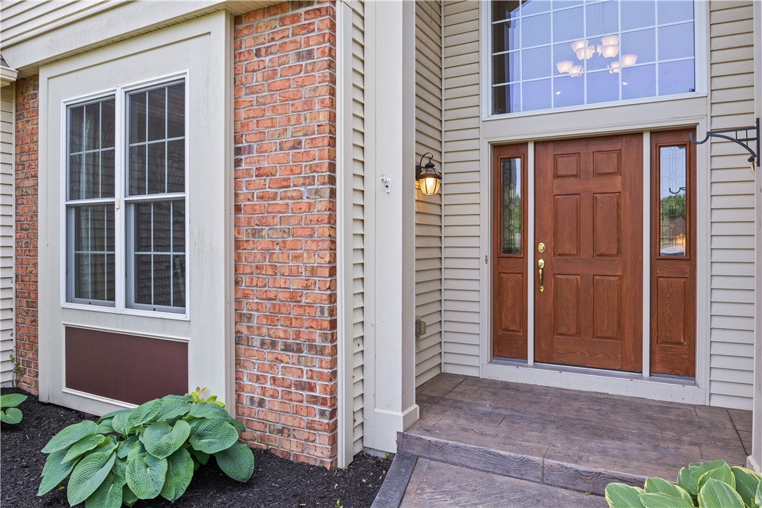 1127 Canopy Trail Webster, NY 14580 - Photo 5 of 50