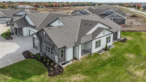 $494,950 | 109 South Diane Drive, Olathe, KS 66061