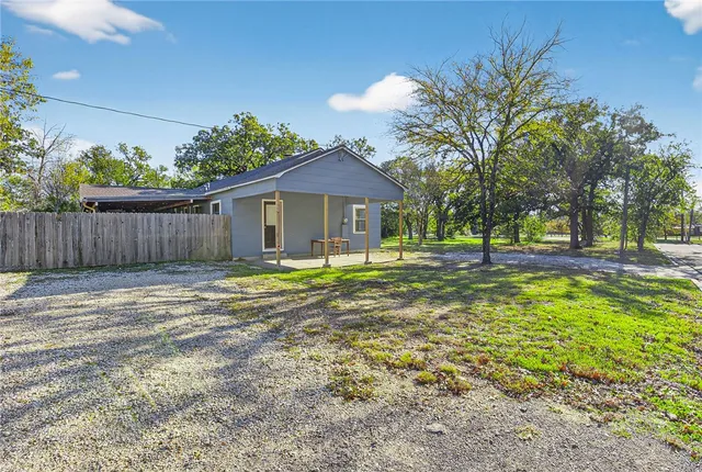 $2,500 | 1006 Holt Street, College Station, TX 77840