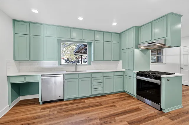 $2,500 | 1006 Holt Street, College Station, TX 77840