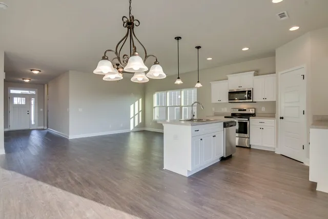 $305,400 | 405 Mill Stone Lane, North Augusta, SC 29860