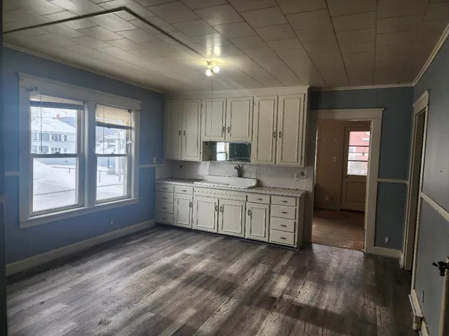 $115,000 | 628 Hillsboro Street, Berlin, NH 03570