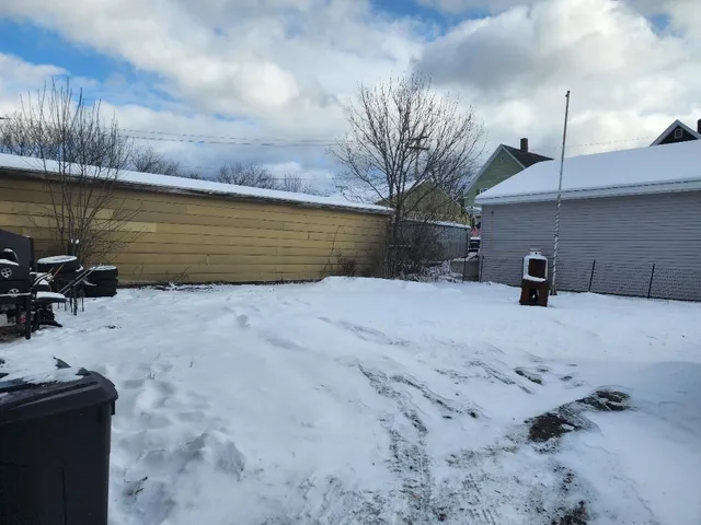 $109,500 | 628 Hillsboro Street, Berlin, NH 03570