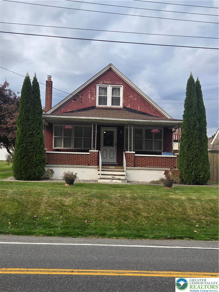 511 East Lawn Road Nazareth, PA 18064 - Photo 1 of 43 Gallery Image 1