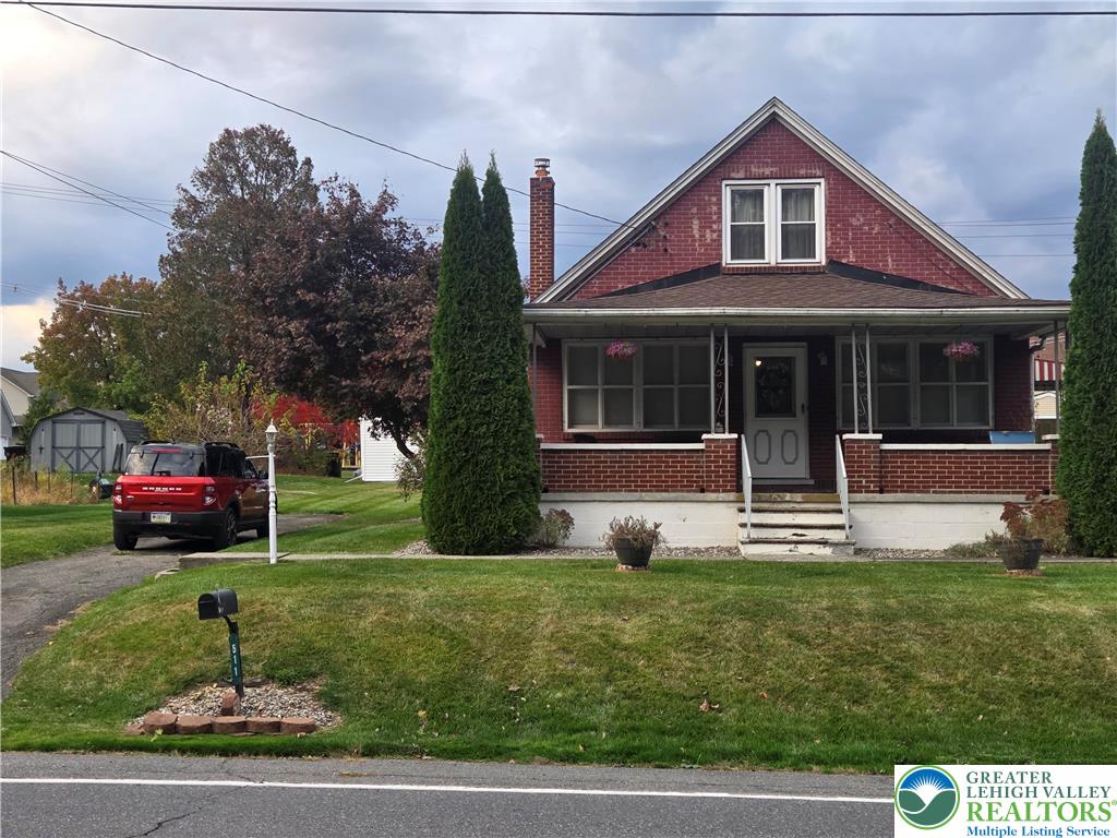 511 East Lawn Road Nazareth, PA 18064 - Photo 5 of 43 Gallery Image 5