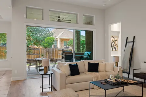 $535,000 | 2433 Carretera Drive, Leander, TX 78641