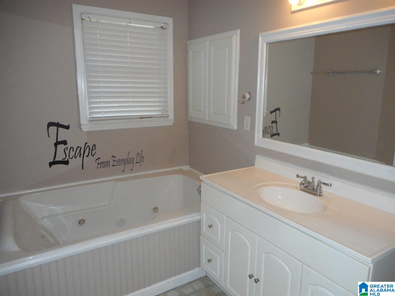 56125 Highway 231 Oneonta, AL 35121 - Photo 14 of 21