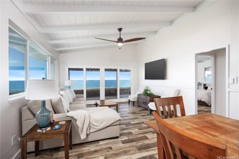 $2,090,000 | 68-695 Farrington Highway, Waialua, HI 96791
