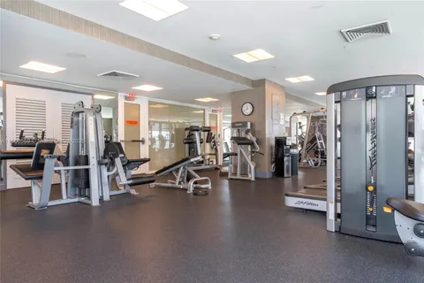 $379,000 | 950 Brickell Bay Drive, Unit 802, Miami, FL 33131