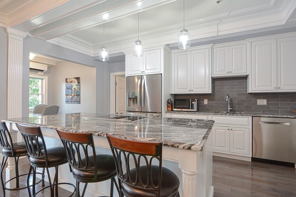 1401 Great Pond Road, Unit 5 North Andover, MA 01845 - Photo 13 of 35