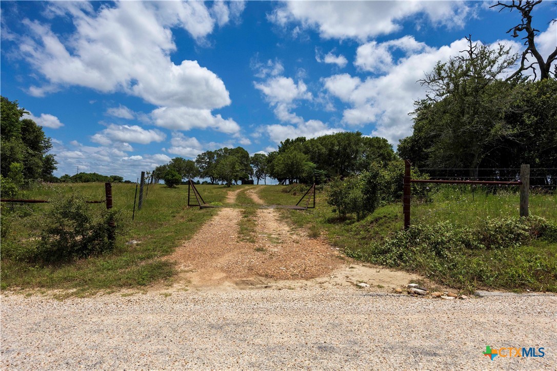 3814 Maeker Road Flatonia, TX 78941 - Photo 28 of 28 a view of a lake with a yard