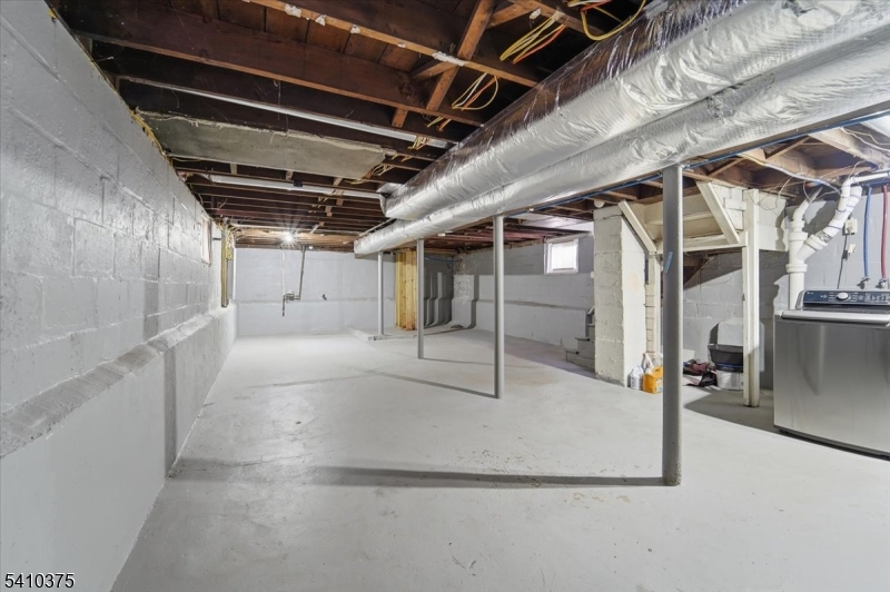 362 Crawford Terrace Union, NJ 07083 - Photo 34 of 35