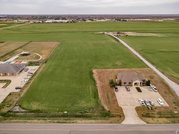 $169,000 | Jom-5 Major Parkway, New Roads, LA 70760